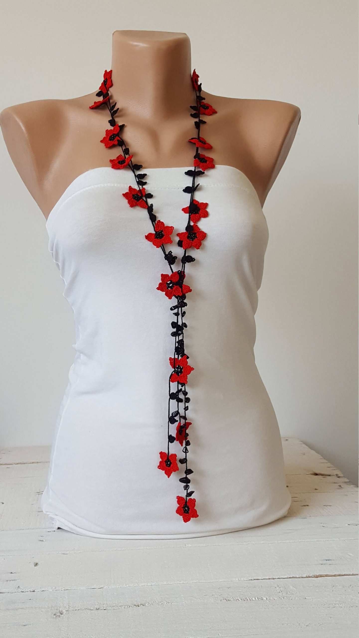 Red Beaded Lariat, Star Flower Necklace, Boho Crochet Lariat, Mother